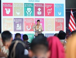 Raih Status Desa Mandiri Terbanyak, Khofifah Terima Penghargaan Dari Mendes PDTT